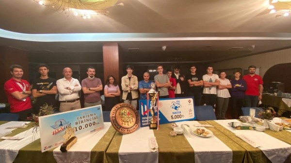 Yesevi Havacılık Lisesi takımı - Teknofest Ödül