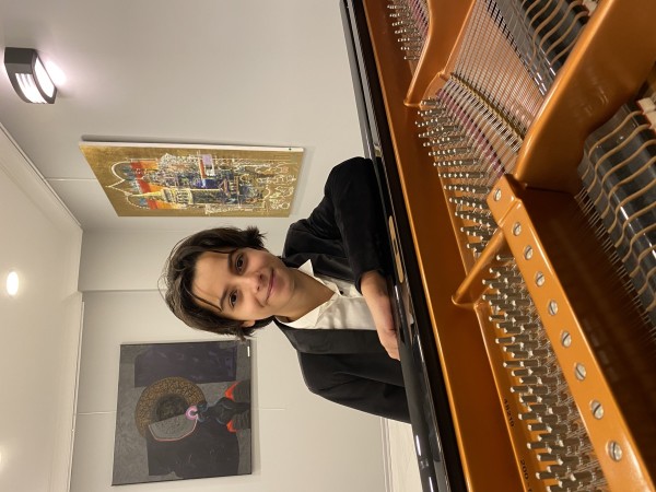 PİYANONUN “GENÇ YILDIZI”NDAN  LONDRA GENÇ MÜZİSYENLER YARIŞMASI’NDA BİRİNCİLİK GURURU!