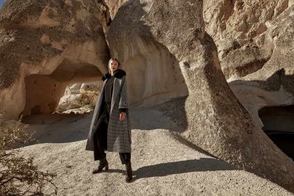 ZÜHRE KABAN KOLEKSİYONU İLE KIŞA  “ZAMANSIZ” BİR STİL KATIN!