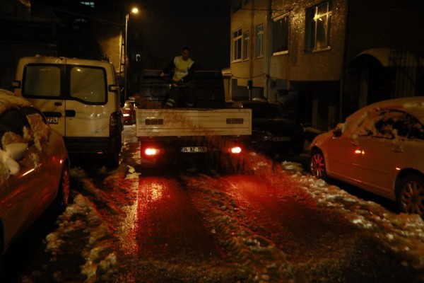 gece - kar çalışmaları 