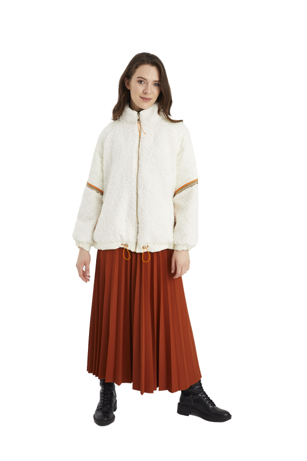 ZÜHRE İLE KIŞIN DA ŞIK VE “ZAMANSIZ” BİR STİL!