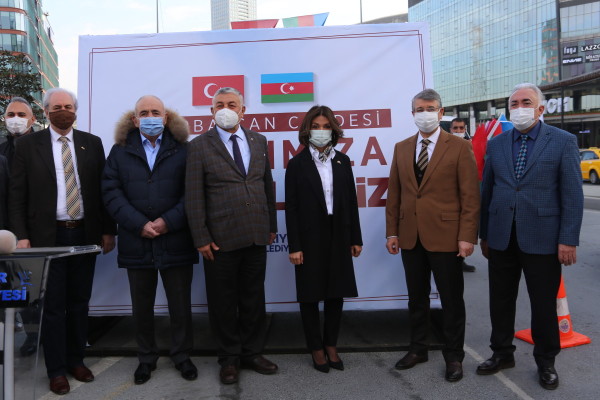 Azerbaycan cadde açılışı