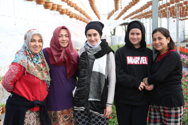 Çiftçi Kadınlar