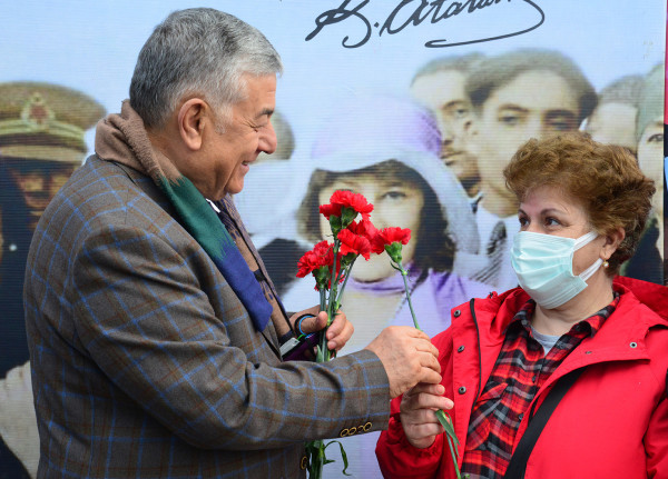 Şükrü Genç