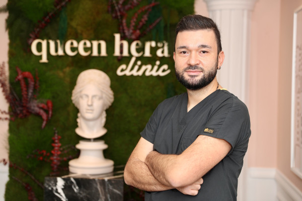 Dr. Emre Canverenler 
