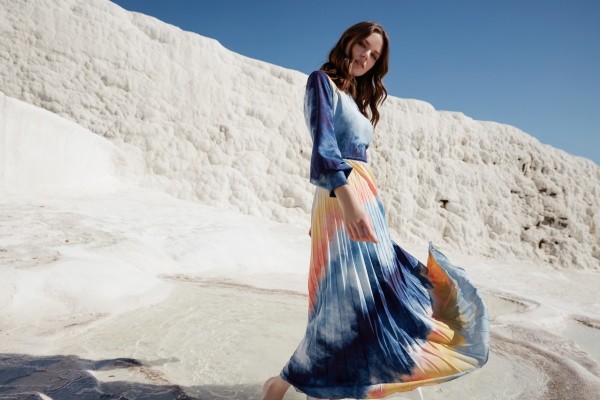 ZÜHRE 2021 İLKBAHAR-YAZ KOLEKSİYONU REKLAM FİLMİ YAYINDA!