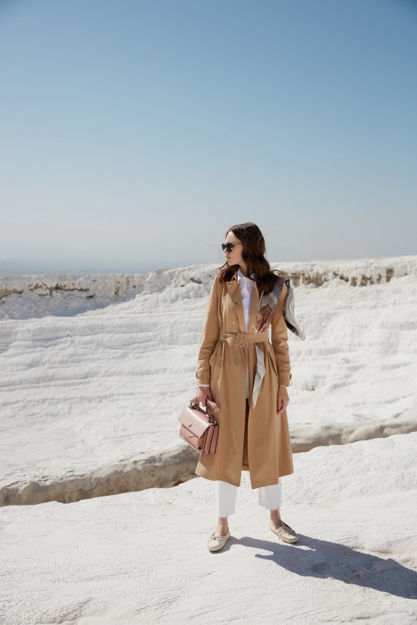 BAHARI TRENÇKOT MODASIYLA KARŞILAYIN!