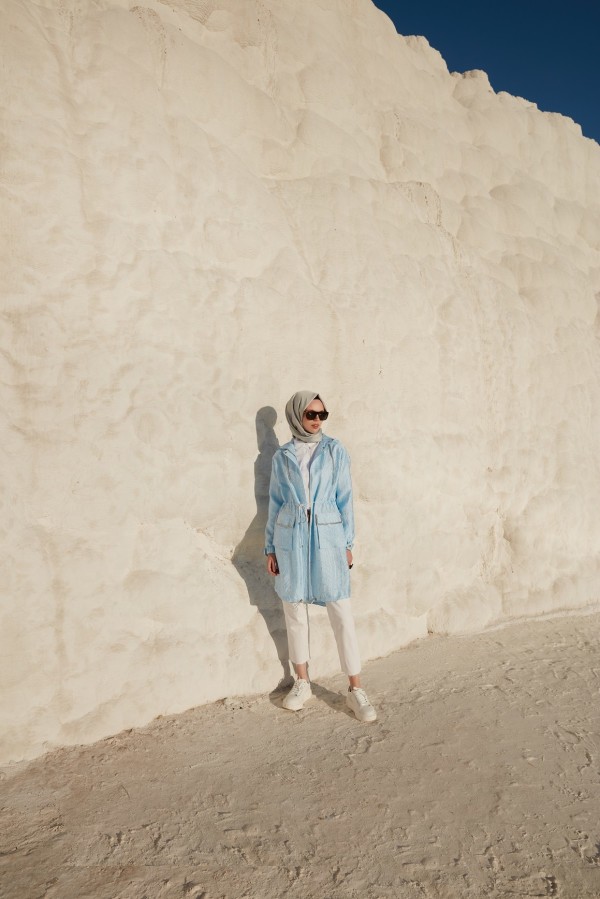 BAHARI TRENÇKOT MODASIYLA KARŞILAYIN!