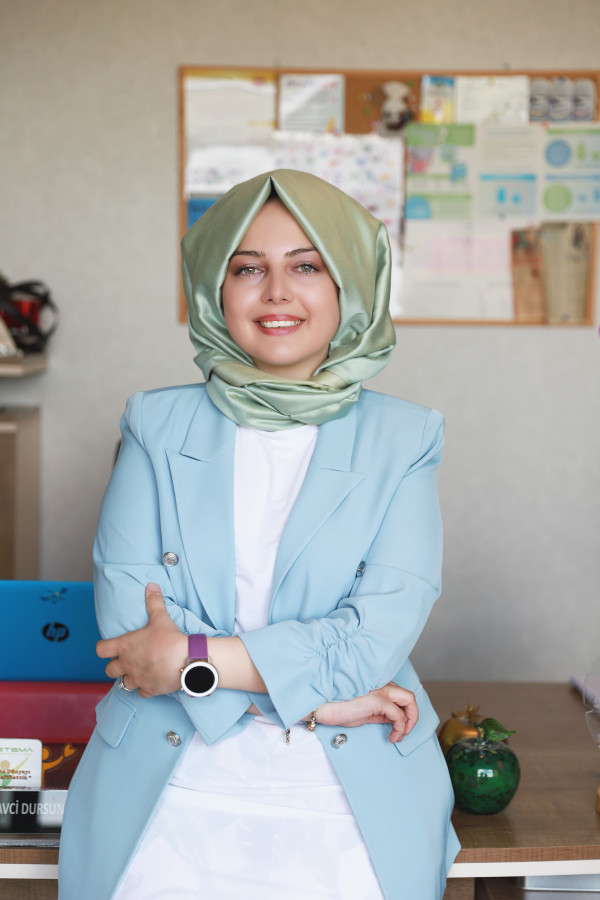 Uzm.Dyt.Elif Melek AVCIDURSUN-