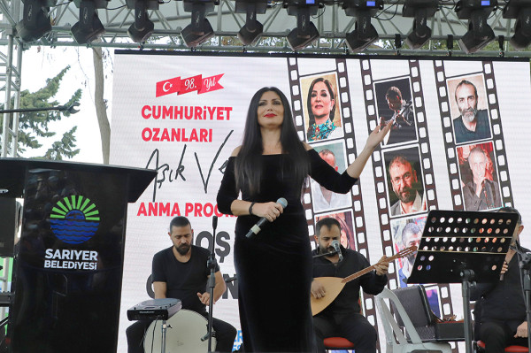 Zer Şenay Özçelik