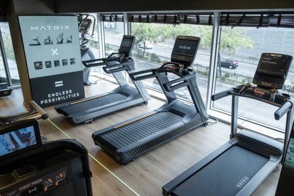 Jonhson Healt Tech Showroom 1