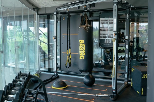 Jonhson Healt Tech Showroom 5