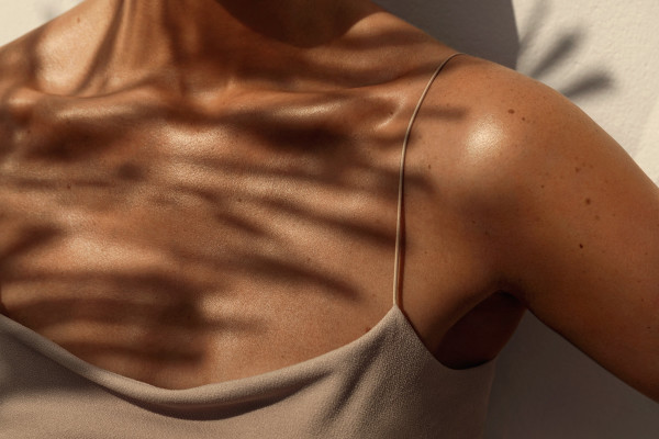 Dünyanın herhangi bir yerinde saat, her zaman bronzlaşma saatidir!