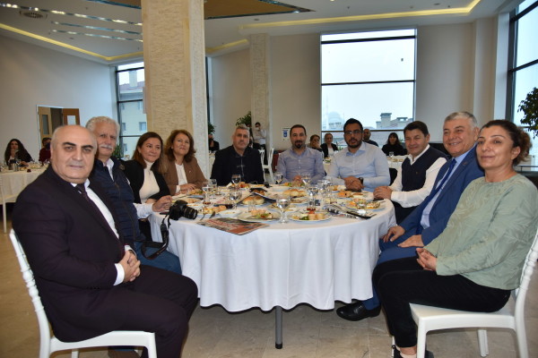 BAŞKAN GENÇ, BASIN EMEKÇİLERİNİ UNUTMADI