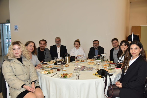 BAŞKAN GENÇ, BASIN EMEKÇİLERİNİ UNUTMADI