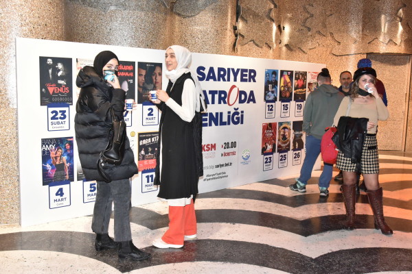 TİYATRODA ŞENLİĞİ 11. KEZ PERDE DEDİ