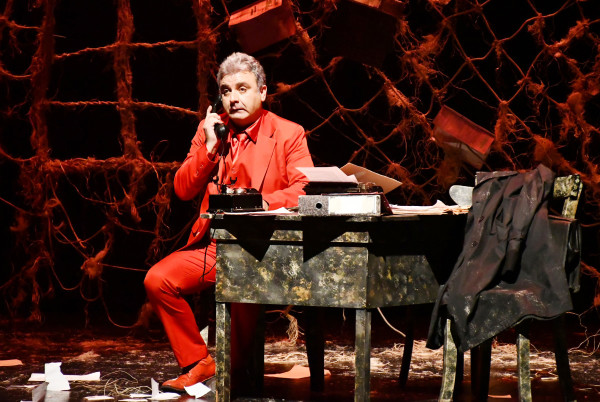 TİYATRONUN KALBİ SARIYER’DE ATTI