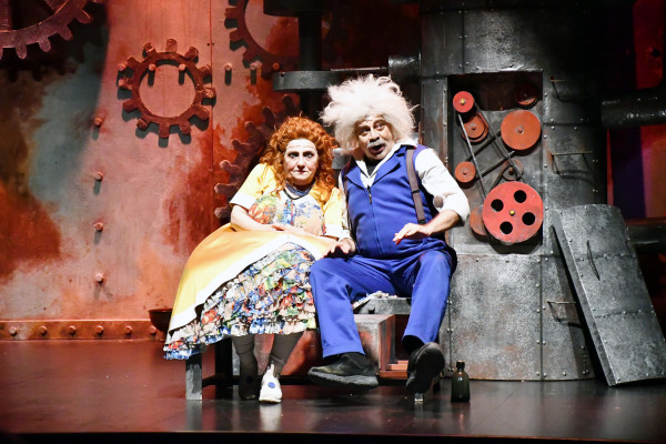 TİYATRONUN KALBİ SARIYER’DE ATTI