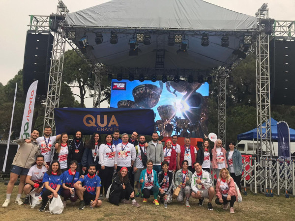 QUA Granite Sürdürülebilir Bir Dünyaya ve Gençlere Destek İçin Adım Attı