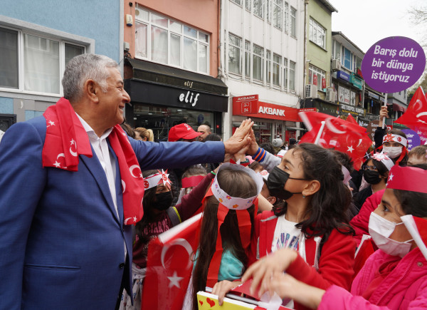 SAVAŞLAR OLMASIN, ÇOCUKLAR ÖLMESİN