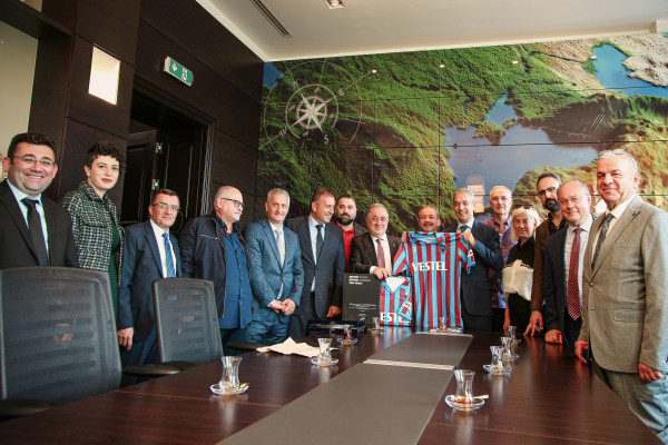 DKİB Belgrad'da Büyükelçi Hami Aksoy'u ziyaret etti