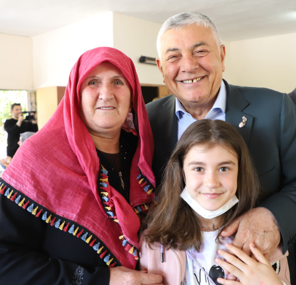 BAŞKAN GENÇ GÜMÜŞDERELİ KADINLARLA BİR ARAYA GELDİ