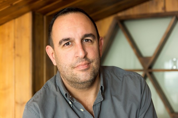 ELEKTRİKTE “ÜRETEN TÜKETİCİ” DÖNEMİ YÜKSELİYOR!