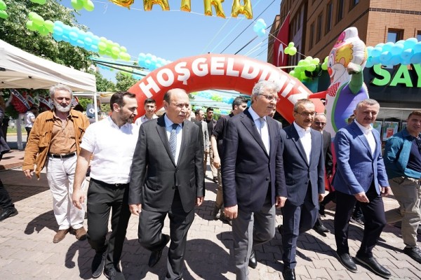 ENDİ GIDA, PERAKENDEYE GİRDİ, SAYRA MARKET'İN İLK ŞUBESİ İZMİT'TE AÇILDI!