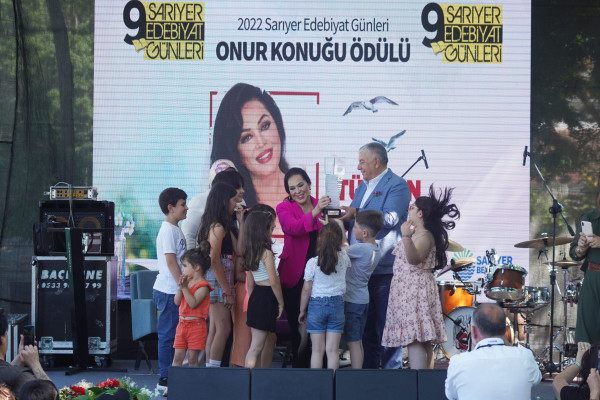 Türkan Şoray Ödül