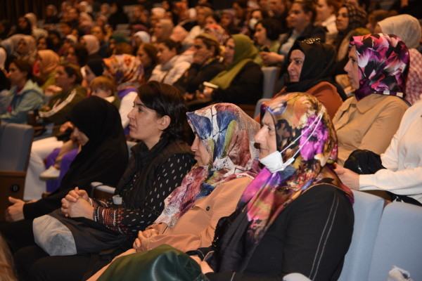 SAGEM VELİLERDEN TAM NOT ALDI