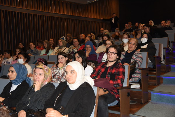 SAGEM VELİLERDEN TAM NOT ALDI