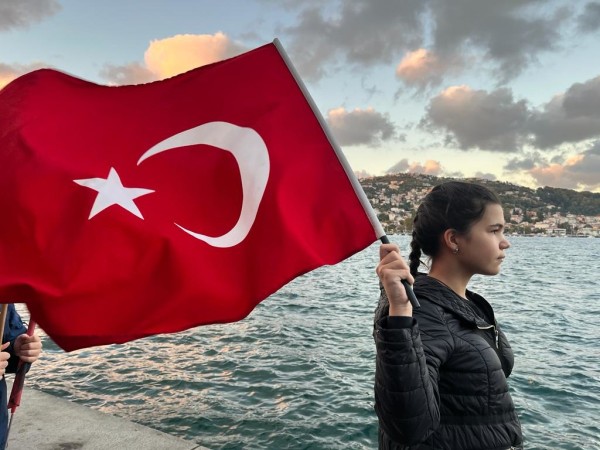 CUMHURİYET COŞKUSU SARIYER’İ SARDI