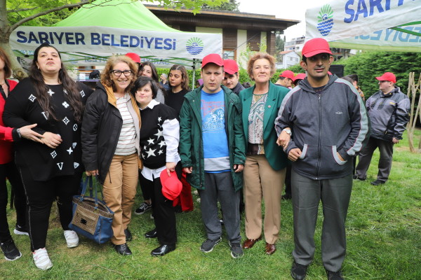 TOPLUMA KATKI GÜNÜ EÇADEM’DE KUTLANDI