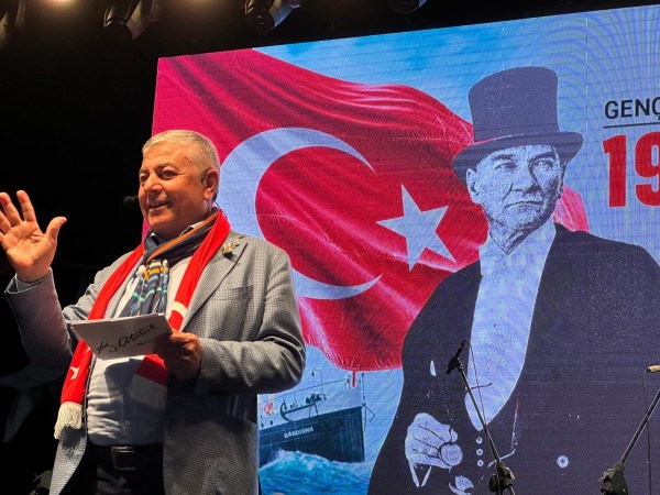 19 MAYIS, GENÇLİK KONSERİ İLE KUTLANDI