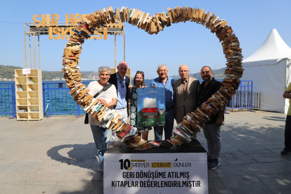 Şükrü Genç ve David Naves