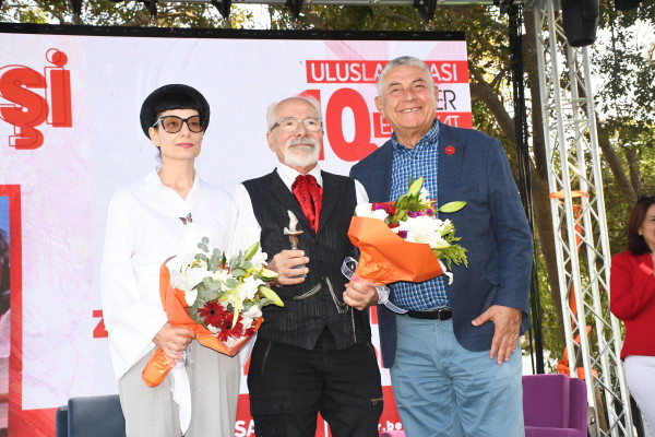 Zülal Kalkandelen, Emre Kongar, Şükrü Genç