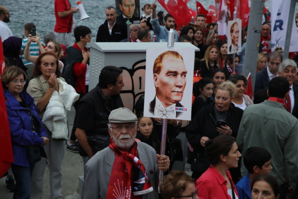 BUGÜN, YARIN, DAİMA CUMHURİYET