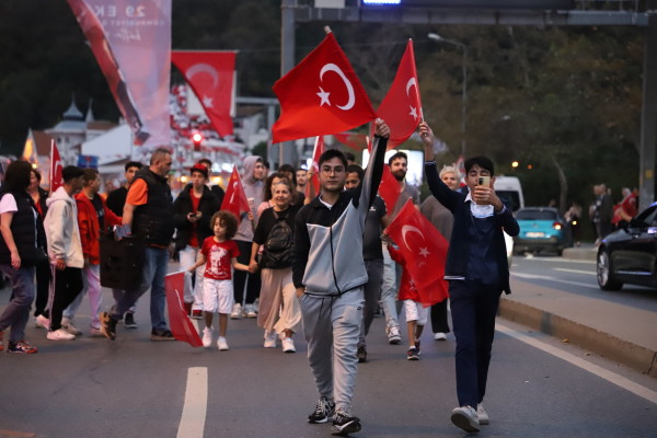 BUGÜN, YARIN, DAİMA CUMHURİYET