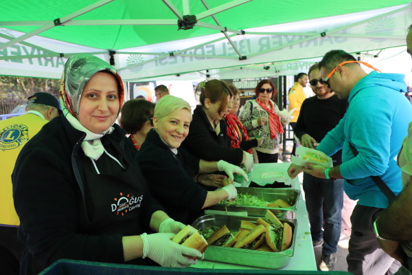 GÖRME ENGELLİLER ÖZGÜRLÜĞE OLTA ATTI