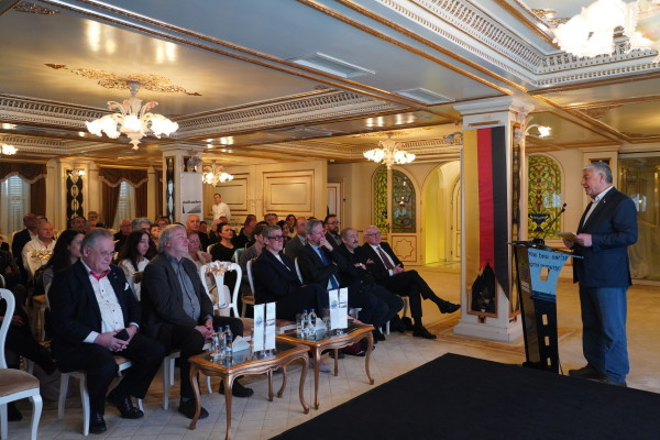 SARIYER AACHEN MEYDANI’NA KAVUŞTU