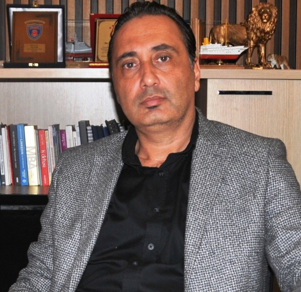Dr. Uğur Şimşir