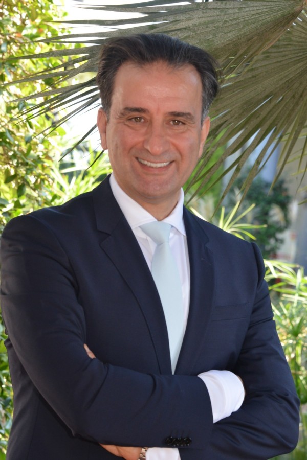 HUGO BOSS Tekstil Sanayi Genel Müdürü Arif Kaya