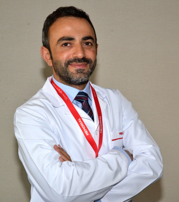 Ofis yaşamında bel ve boyun fıtıklarına karşı önleminizi alın