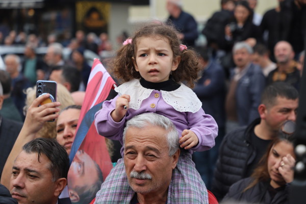 KAYBEDİLECEK SEÇİMİ KAZANACAĞIZ