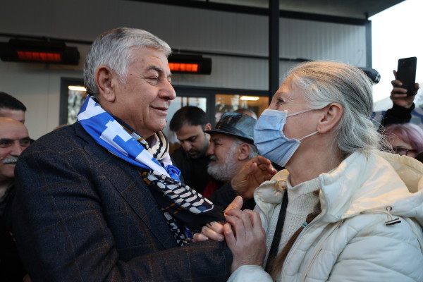 SARIYER BALIKÇILAR ÇARŞISINA KAVUŞTU