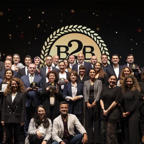 Kale Kilit, Türkiye'nin En İtibarlı İş Ortakları Araştırması'nda Güvenlik Sistemleri Kategorisinde "B2B Excellence Ödülü"nü Kazandı