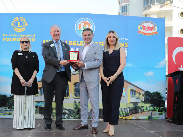 Mezitli Belediyesi ve Lions Sosyal Merkezi Açıldı