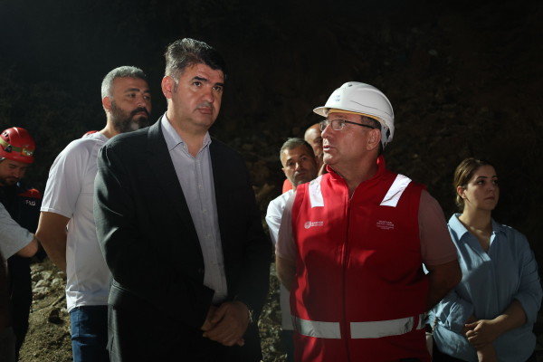 SARIYER’DE ÇIKAN YANGIN KONTROL ALTINA ALINDI