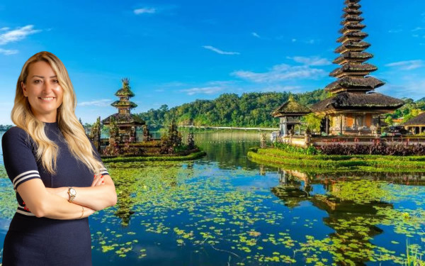Turizm Uzmanı Burcu Gümüşel - Bali