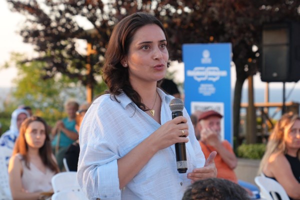 mahallemi dinliyorum